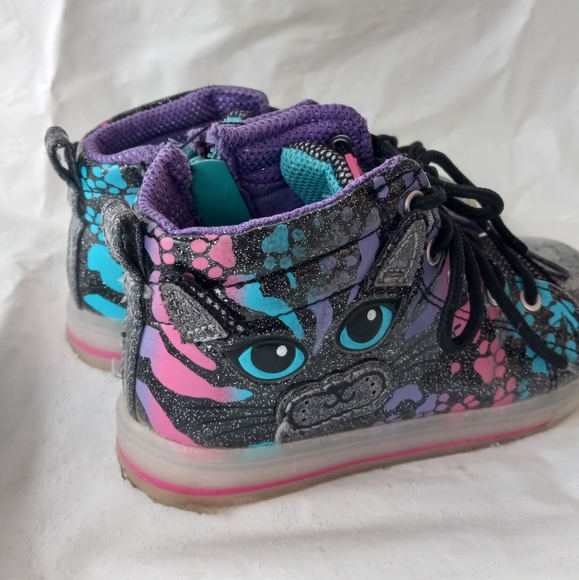 Athletic Works Light Up High Top Shoes Toddler Girl Size 10 - Picture 2 of 8